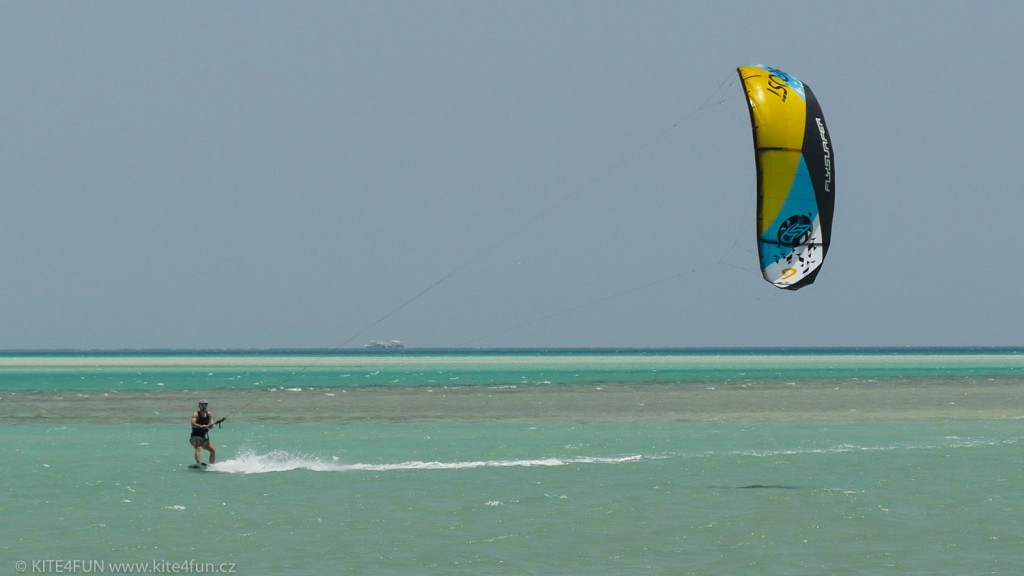 kitesurfing-egypt-kite4fun-12
